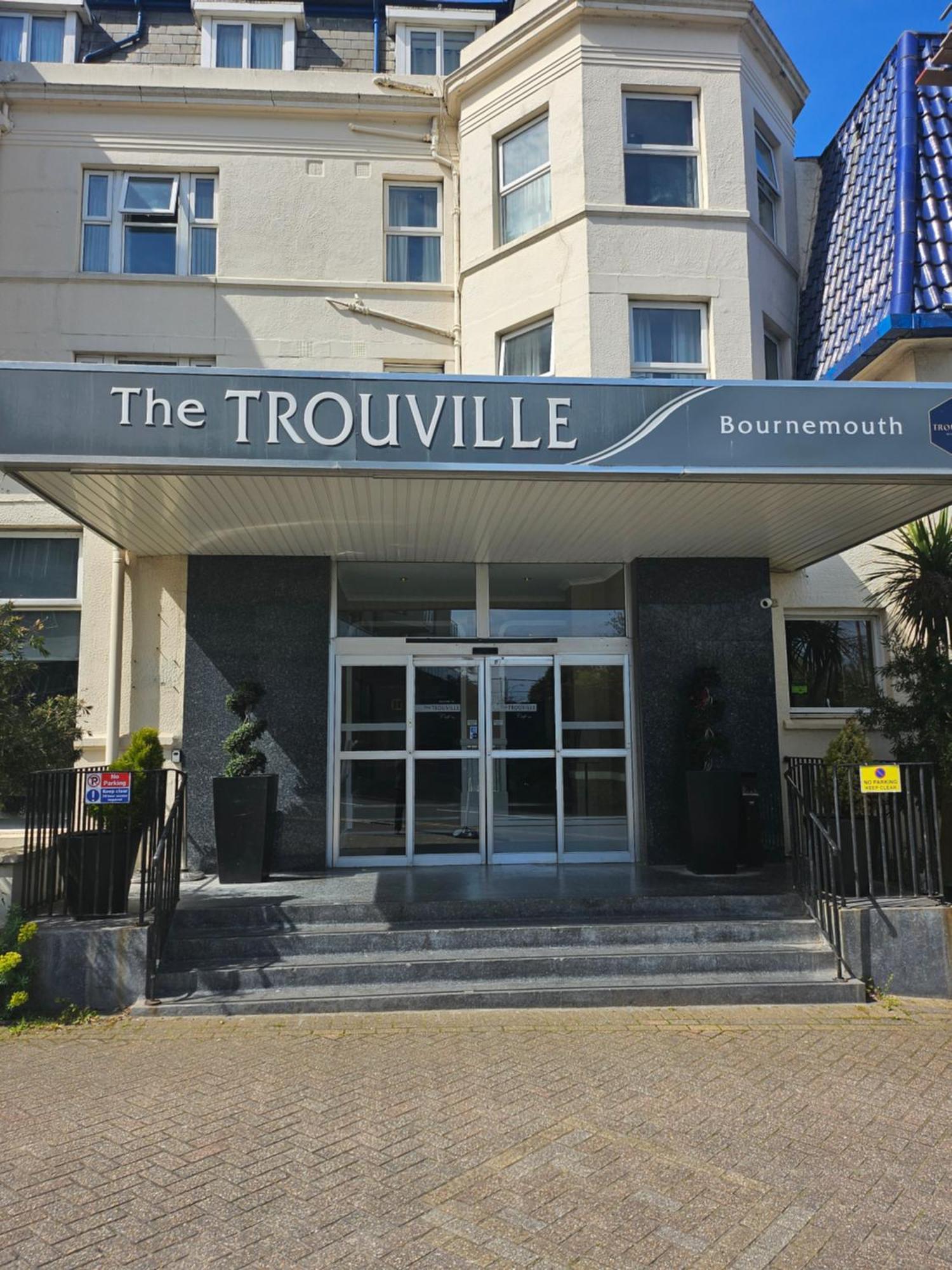 The Trouville Борнмът Екстериор снимка