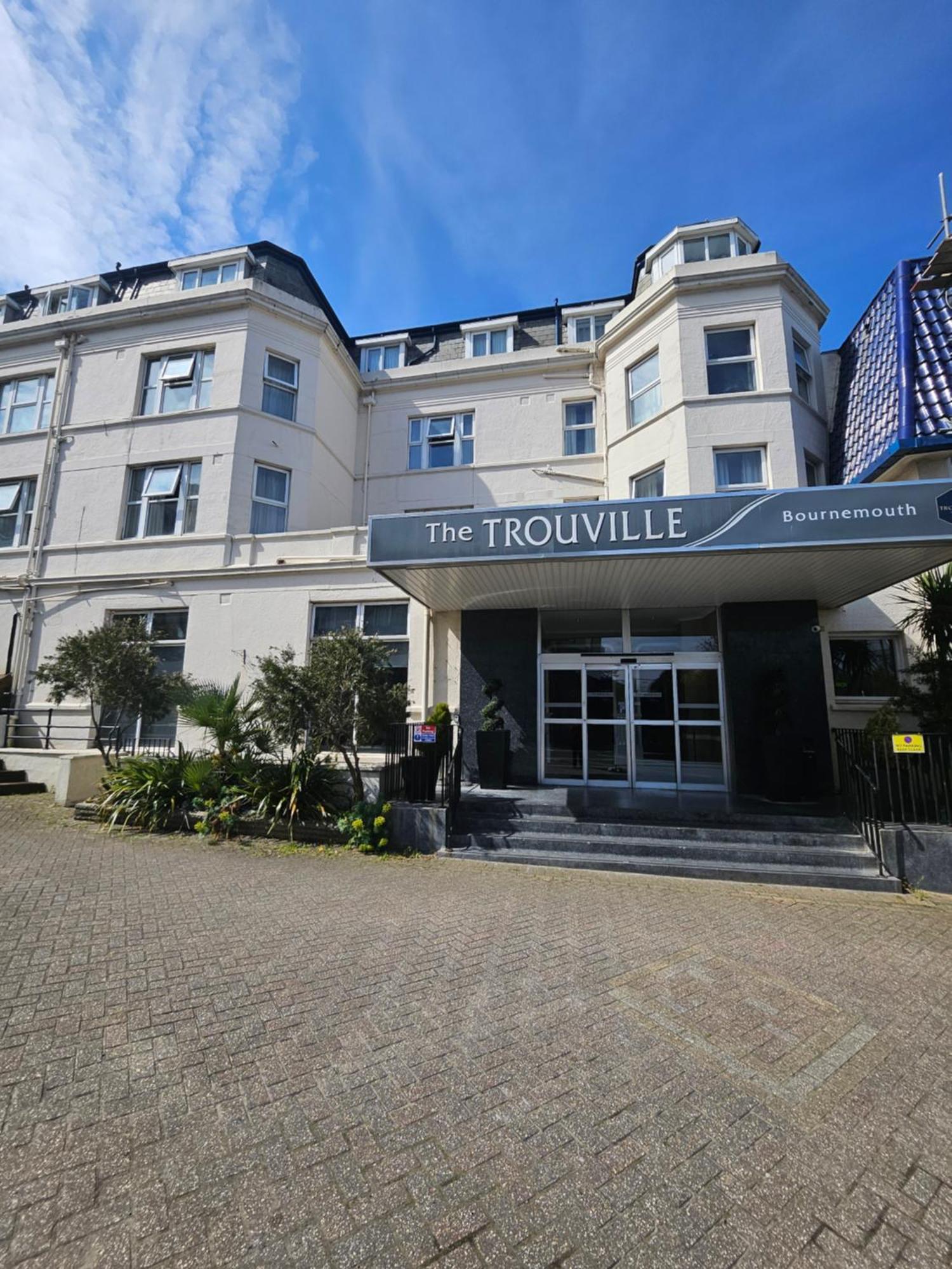 The Trouville Борнмът Екстериор снимка